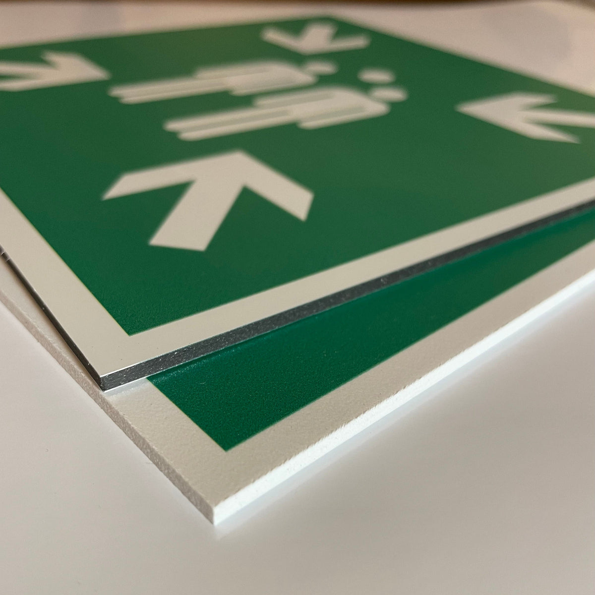 evakuacijos vieta zenklas