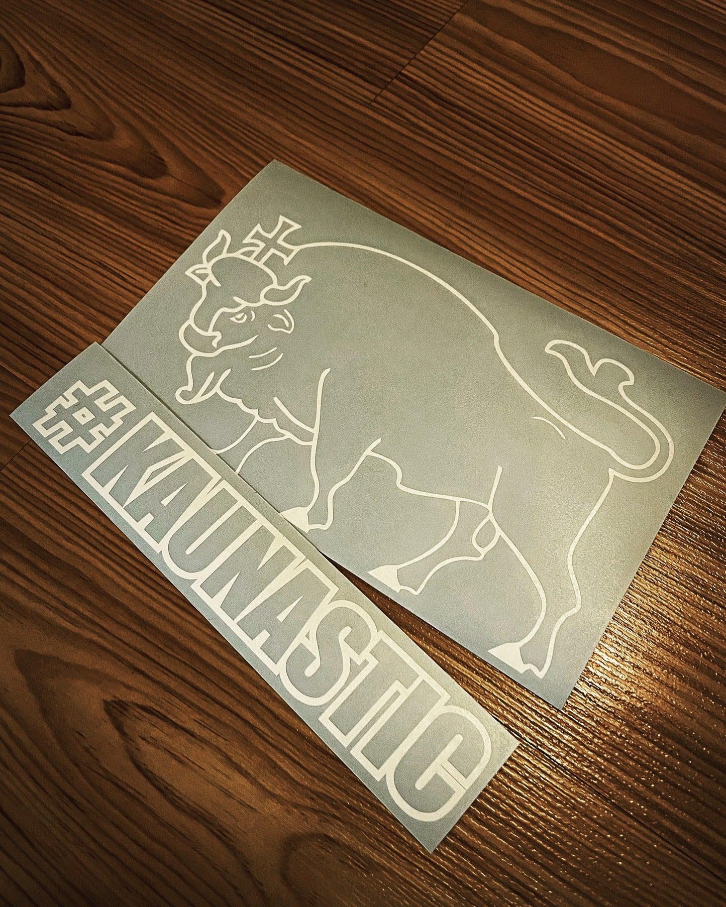 Lipdukas "Tauras" - StickersLAB