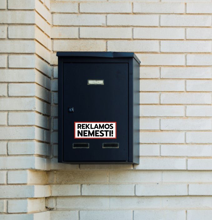reklamos_nemesti_lipdukas_pasto_dezei